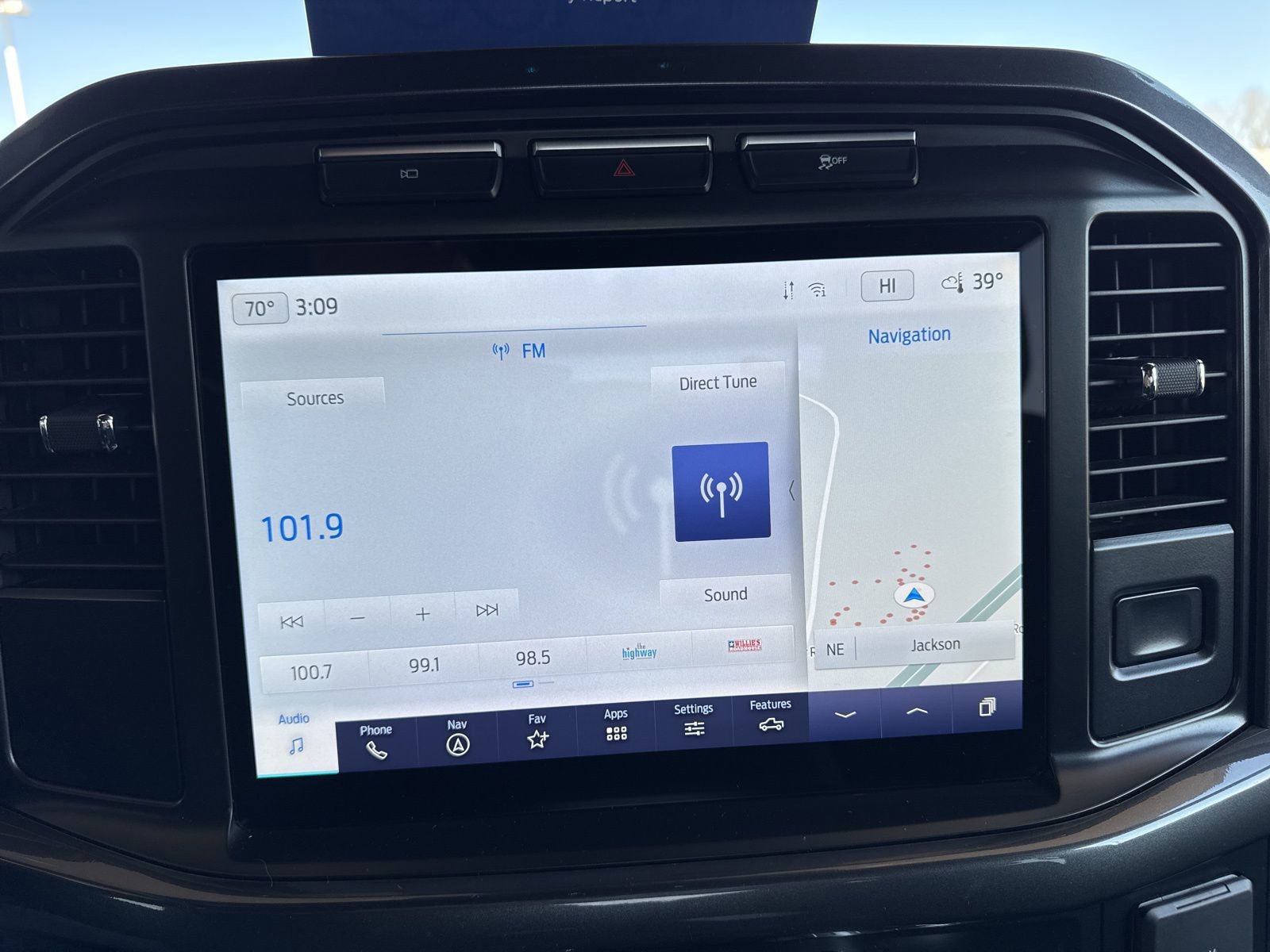 Certified 2023 Ford F150 XLT w/ Equipment Group 302A High image 29