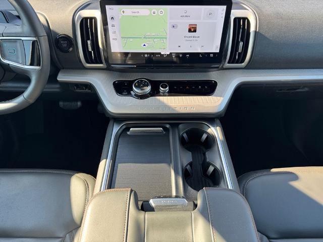 Certified 2025 Ford Expedition Active image 11