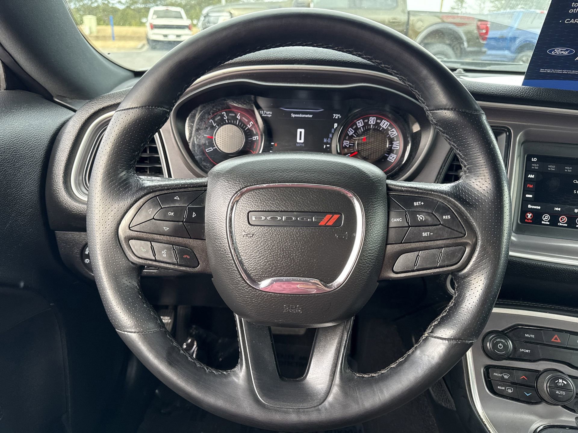 Used 2022 Dodge Challenger SXT w/ Blacktop Package image 15