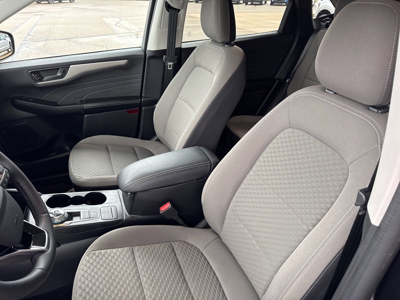 Certified 2022 Ford Escape SE w/ SE Sport Appearance Package image 20