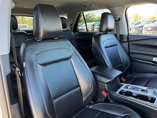 Certified 2023 Ford Explorer XLT w/ Equipment Group 202A AWD/4WD image 20