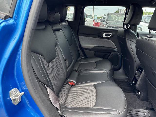 Used 2024 Jeep Compass Latitude AWD/4WD image 20