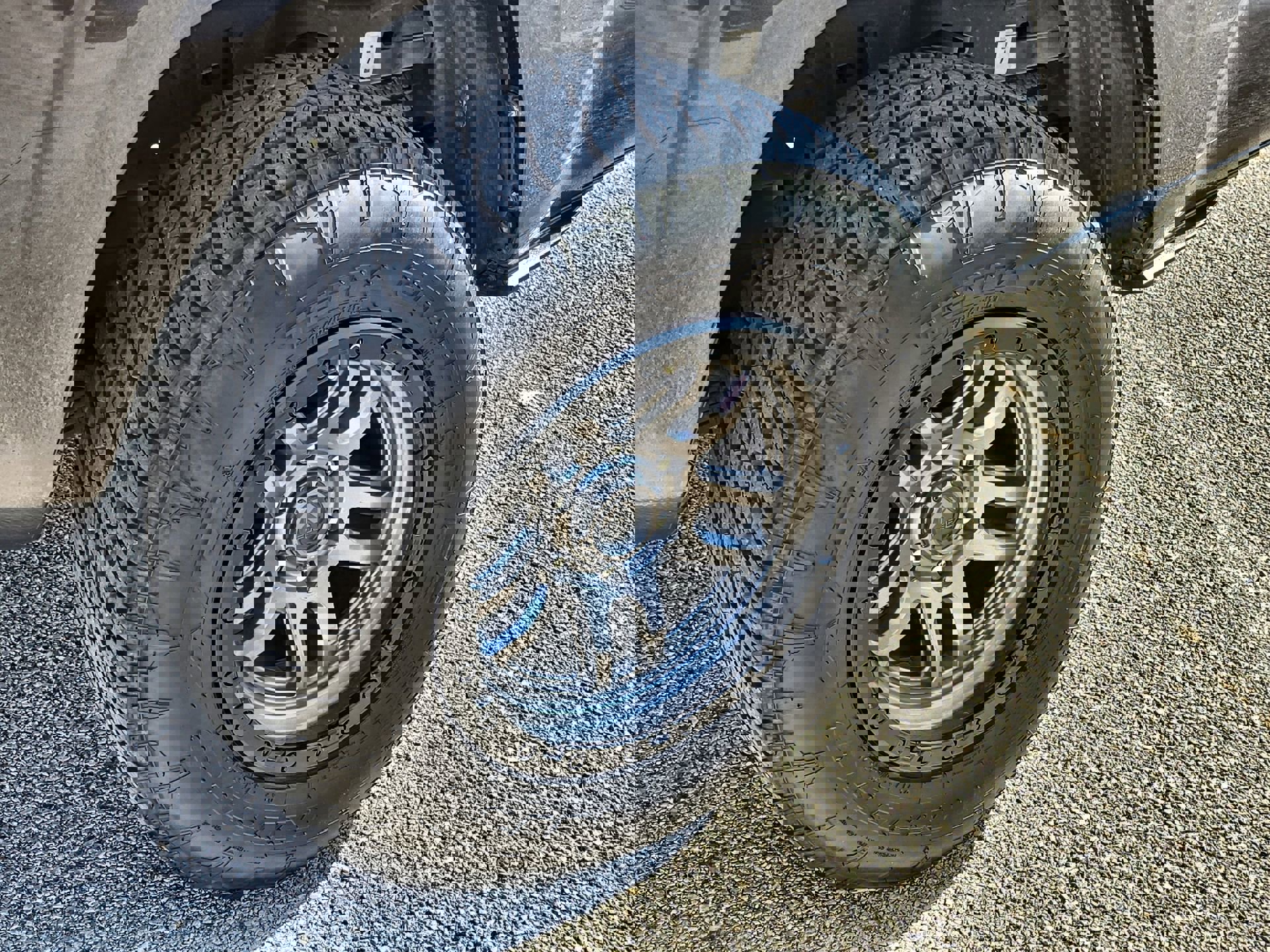 Used 2021 Toyota Tacoma SR w/ SR Convenience Package image 11