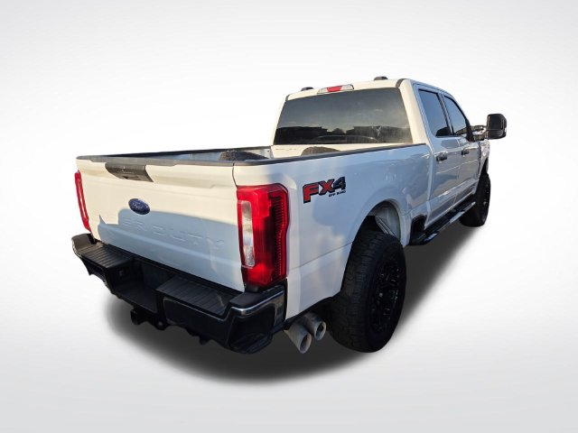 Certified 2024 Ford F250 XLT w/ FX4 Off-Road Package AWD/4WD image 5