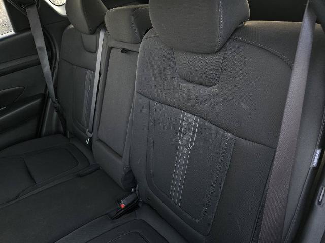 Used 2025 Hyundai Tucson SEL FWD image 14