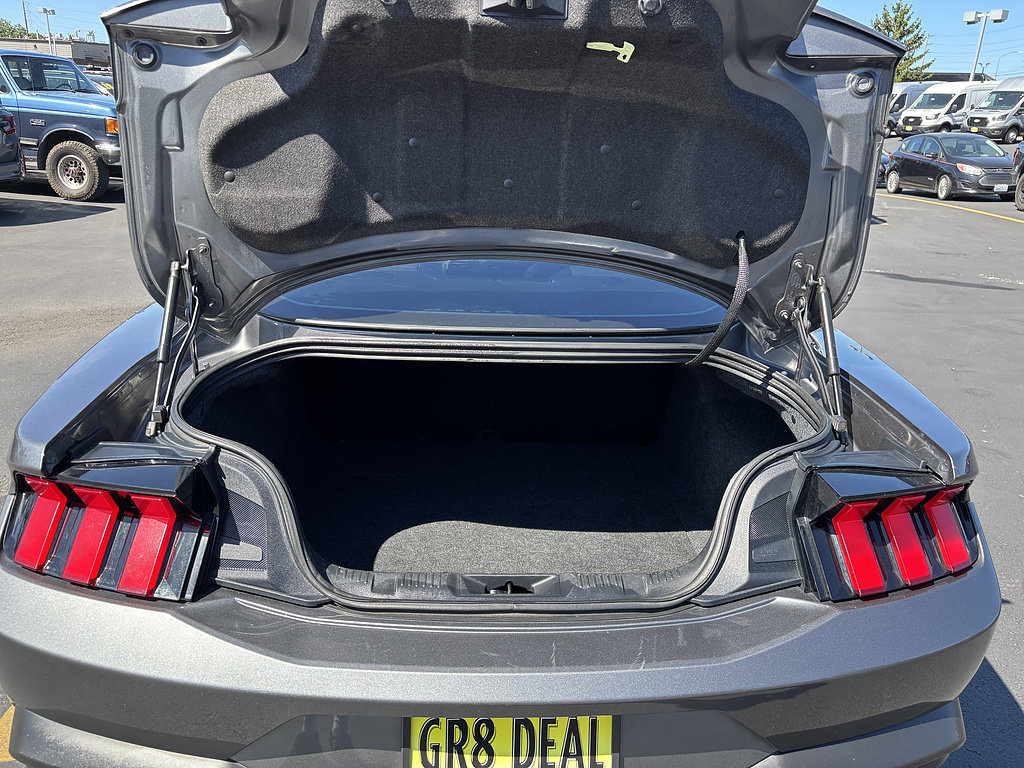 Certified 2024 Ford Mustang Coupe RWD image 7