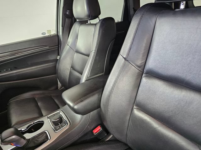 Used 2018 Jeep Grand Cherokee Limited AWD/4WD image 23