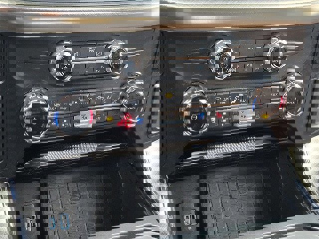 Certified 2022 Ford F150 King Ranch w/ Equipment Group 601A High image 16