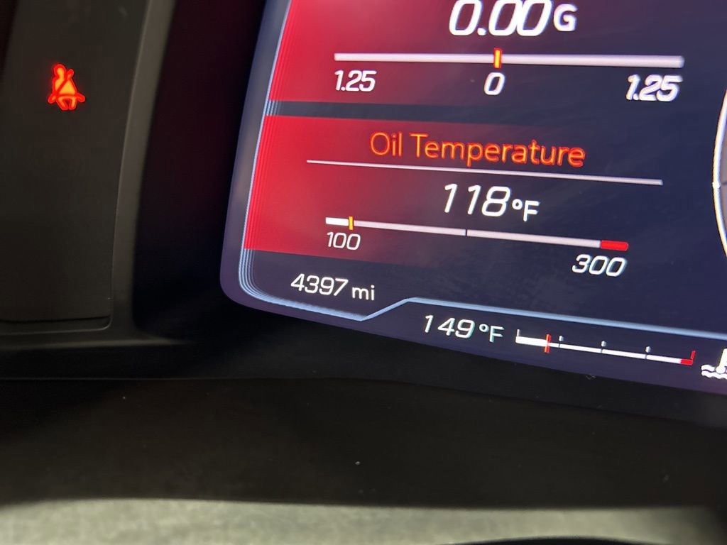 Used 2021 Chevrolet Corvette Stingray w/ Engine Appearance Package image 17