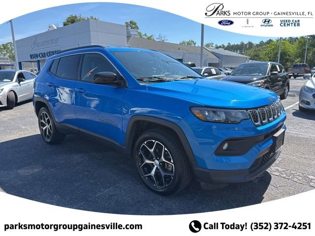 Used 2024 Jeep Compass Latitude