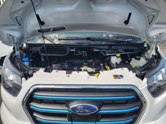 Certified 2022 Ford E-Transit Medium Roof w/ Load Area Protection Package RWD image 23