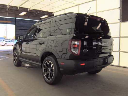 Certified 2025 Ford Bronco Sport Outer Banks w/ Outer Banks Tech Package+ AWD/4WD image 10