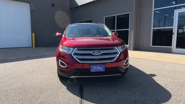 Certified 2018 Ford Edge Titanium w/ Equipment Group 301A AWD/4WD image 4