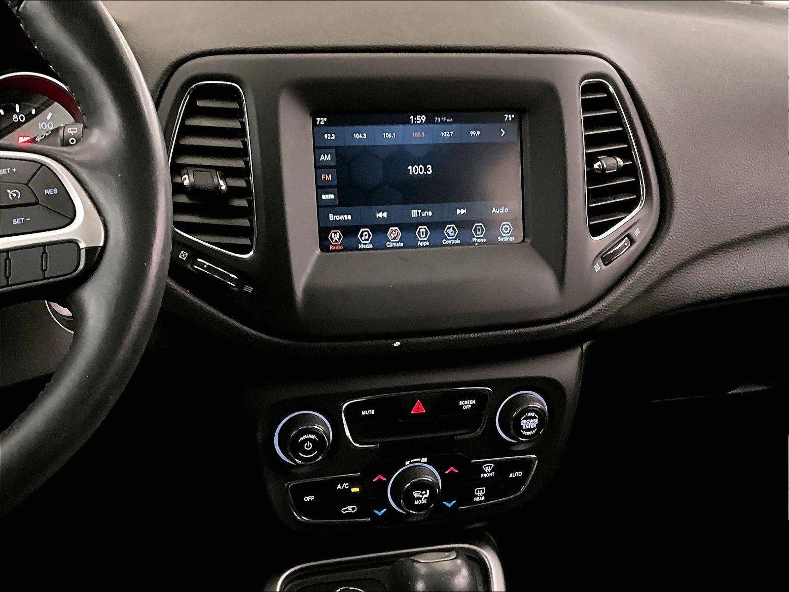 Used 2019 Jeep Compass Latitude w/ Cold Weather Group image 6