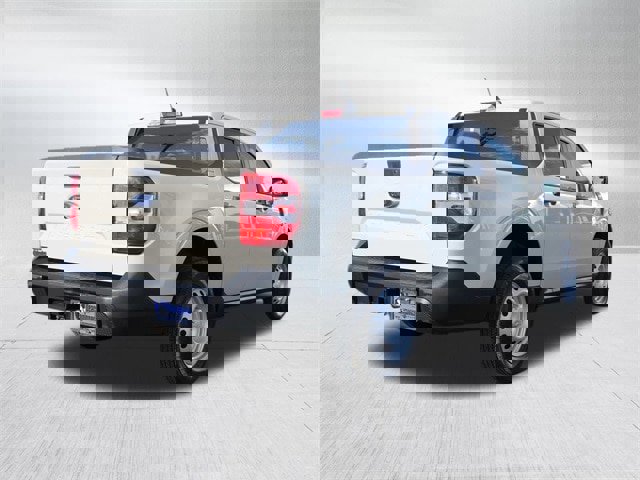 Certified 2024 Ford Maverick XLT image 3