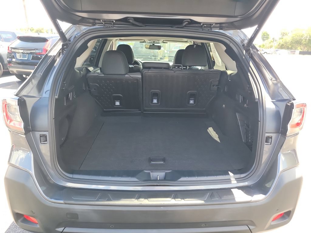 Used 2024 Subaru Outback Onyx Edition w/ Popular Package #2 AWD/4WD image 8