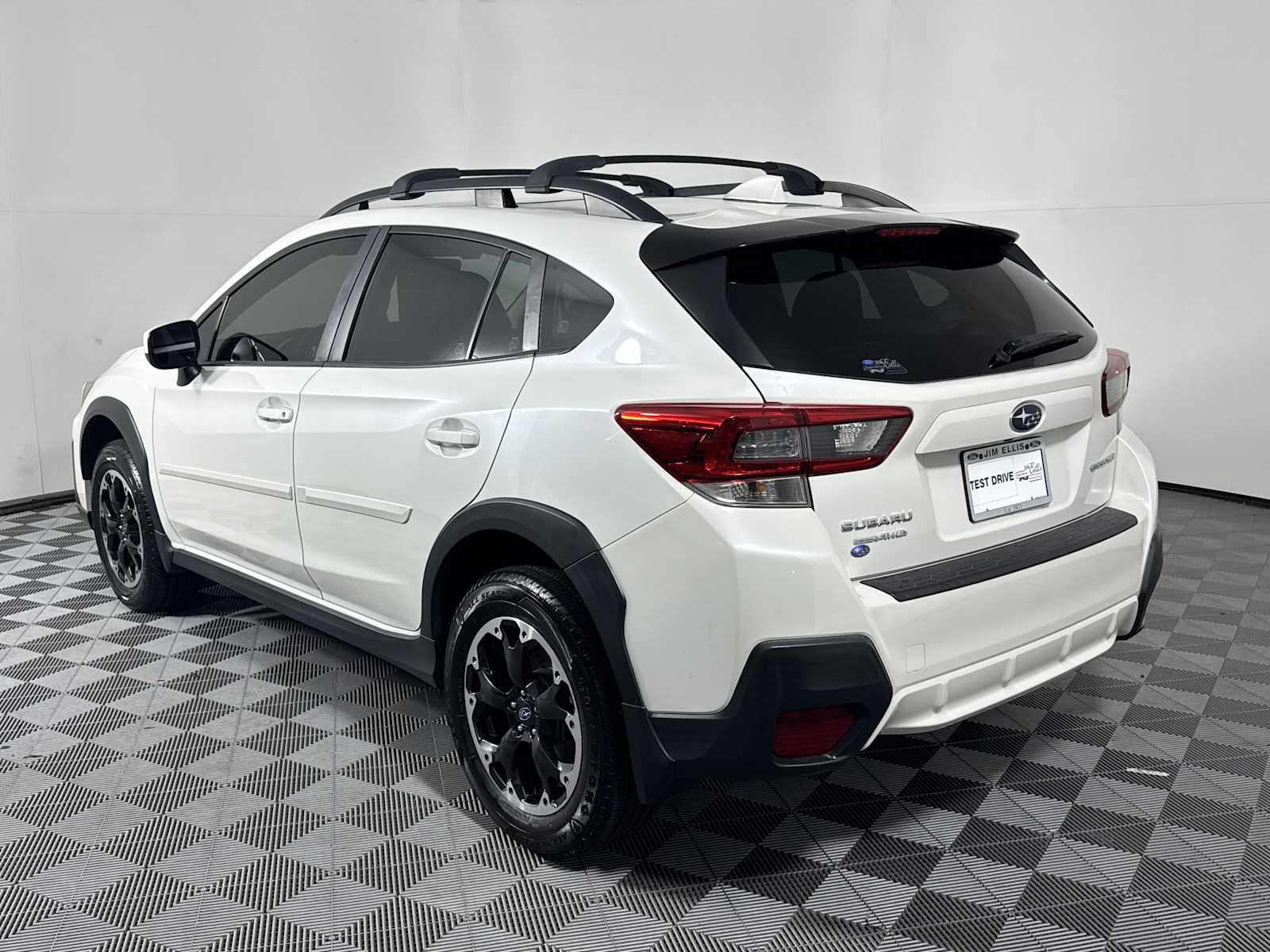 Used 2021 Subaru Crosstrek 2.0i Premium w/ Popular Package #2 AWD/4WD image 4