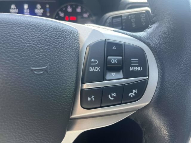 Certified 2022 Ford Explorer XLT w/ Equipment Group 202A AWD/4WD image 26