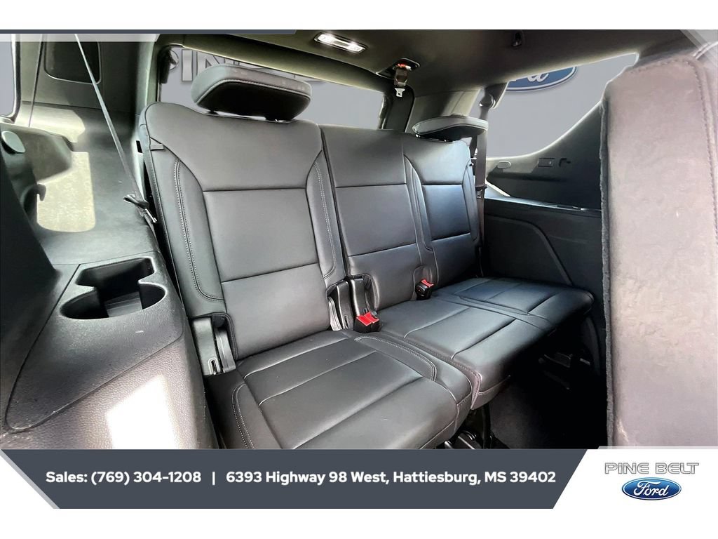 Used 2021 Chevrolet Tahoe Z71 w/ Z71 Signature Package AWD/4WD image 21