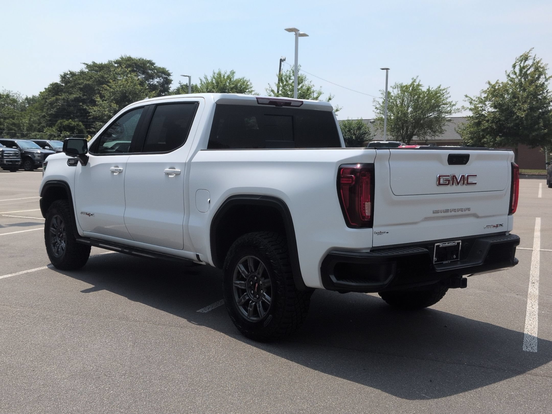 Used 2025 GMC Sierra 1500 AT4X AWD/4WD image 6
