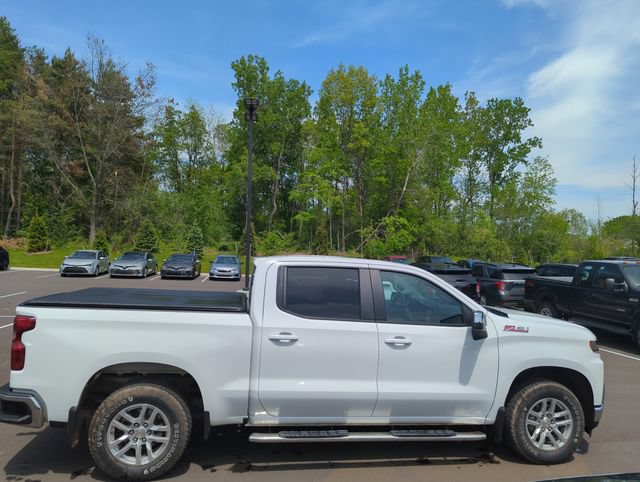 Used 2021 Chevrolet Silverado 1500 LT w/ Z71 Off-Road Package AWD/4WD image 6