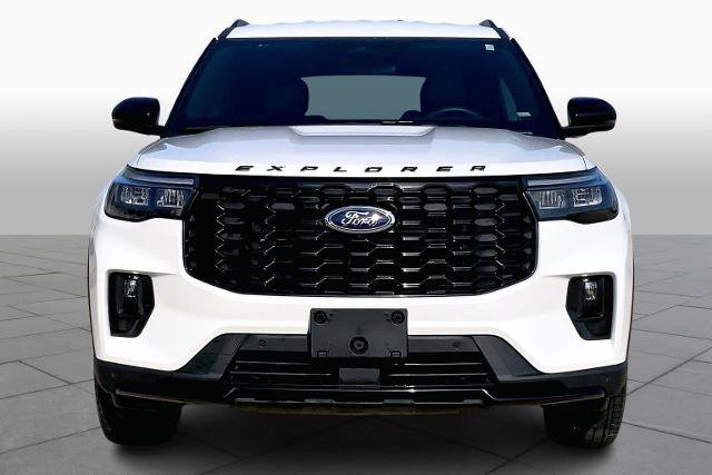 Certified 2025 Ford Explorer ST-Line image 6