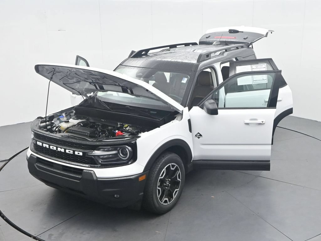 Certified 2025 Ford Bronco Sport Outer Banks AWD/4WD image 49