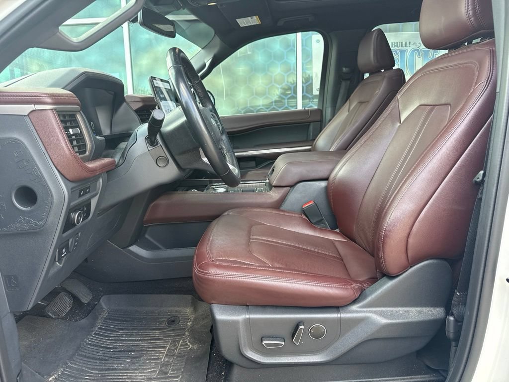 Certified 2024 Ford Expedition Limited RWD image 8