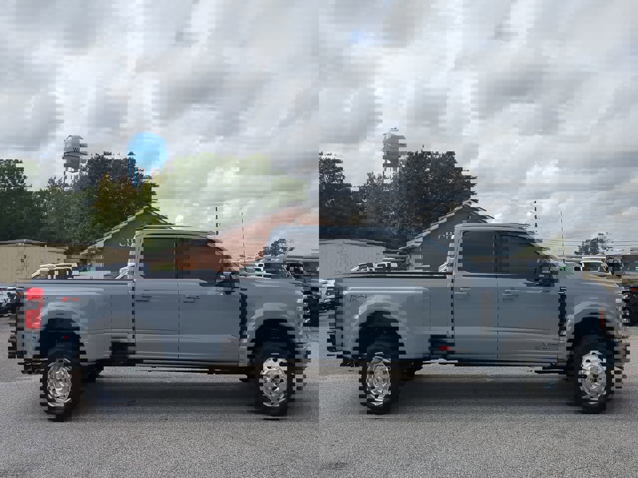 Certified 2025 Ford F450 Platinum w/ FX4 Off-Road Package