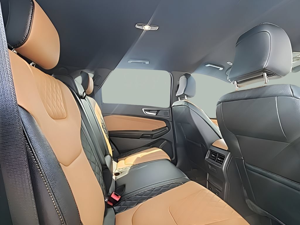 Certified 2024 Ford Edge Titanium w/ Titanium Elite Package AWD/4WD image 11