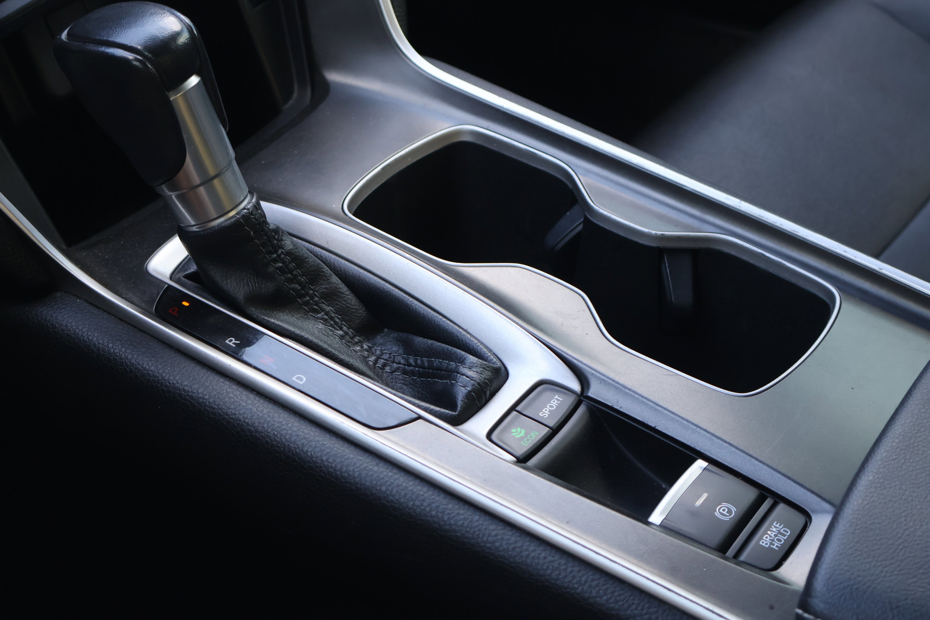 Used 2020 Honda Accord Sport image 24