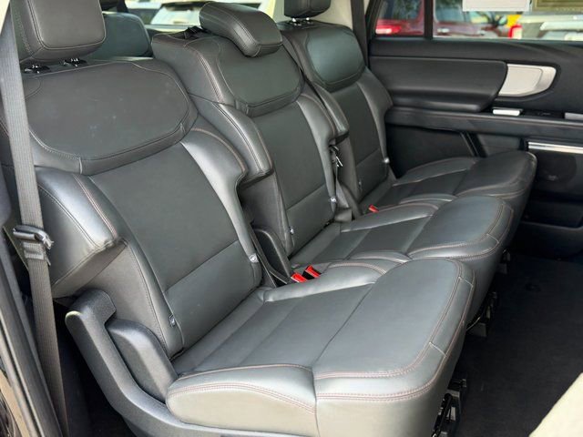 Certified 2025 Ford Expedition Max Active AWD/4WD image 7