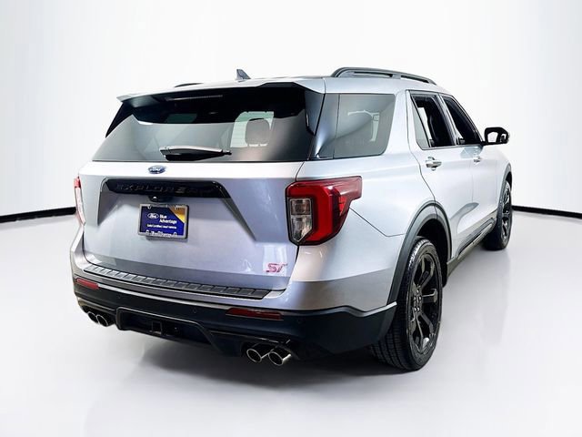 Certified 2022 Ford Explorer ST w/ Equipment Group 401A image 5
