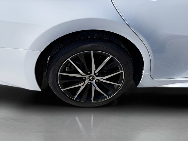 Used 2023 Toyota Camry SE FWD image 23