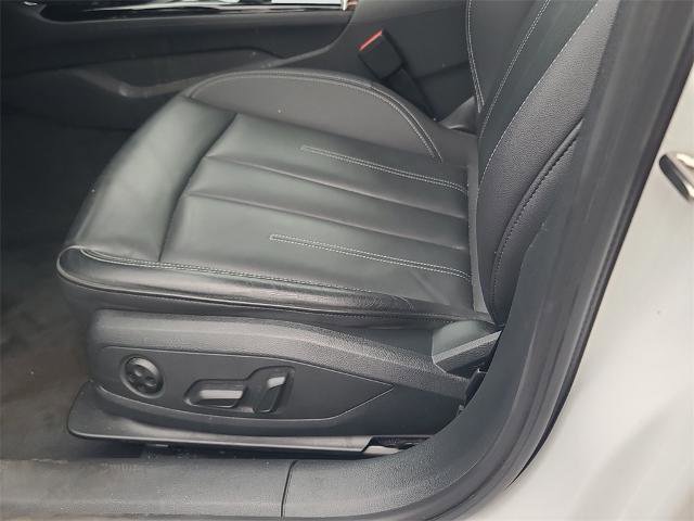 Used 2022 Audi A4 2.0T Premium image 16