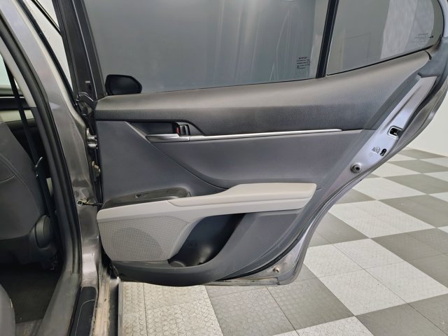 Used 2022 Toyota Camry LE FWD image 15