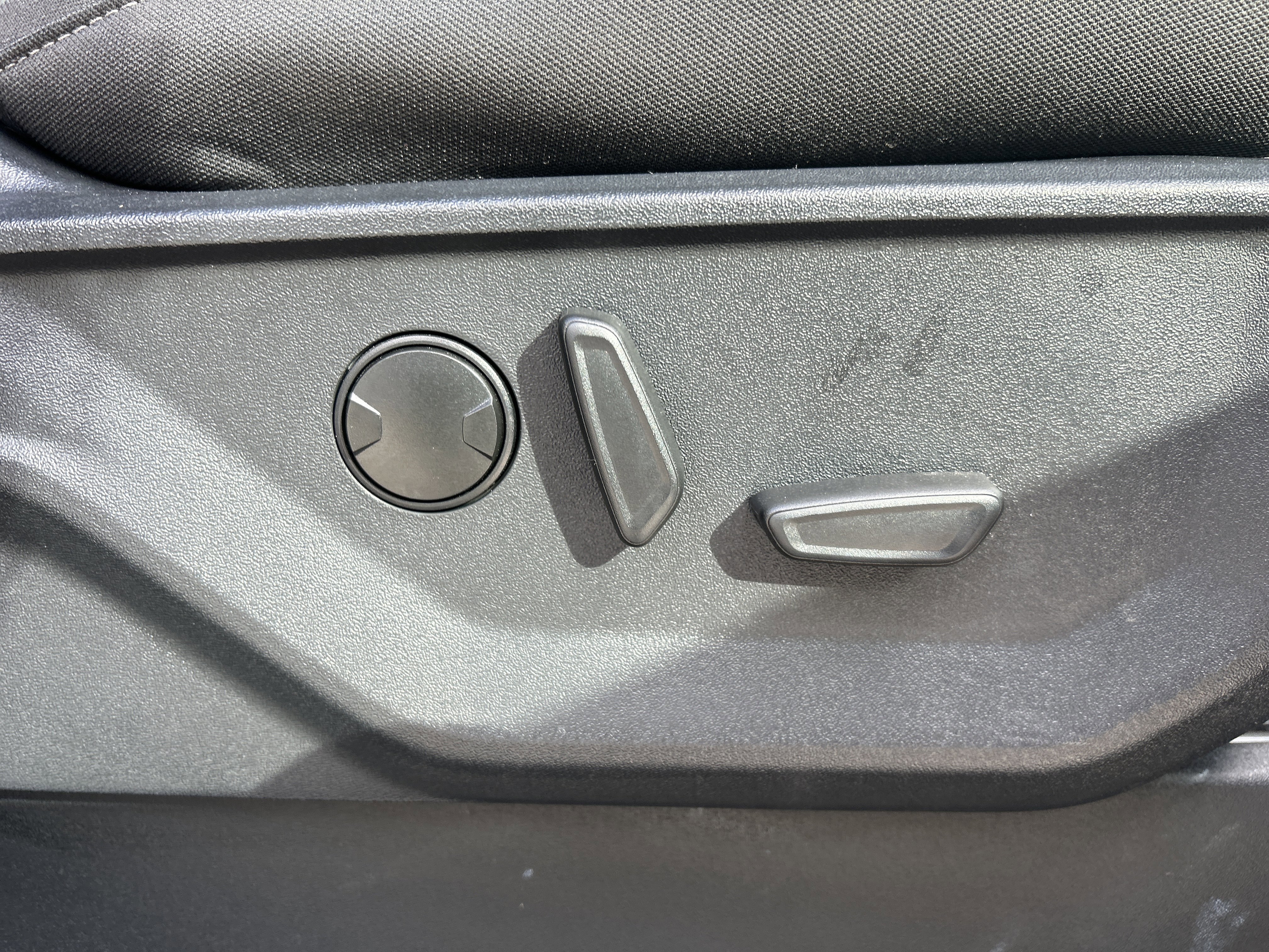 Certified 2023 Ford F150 XLT w/ Equipment Group 302A High image 29