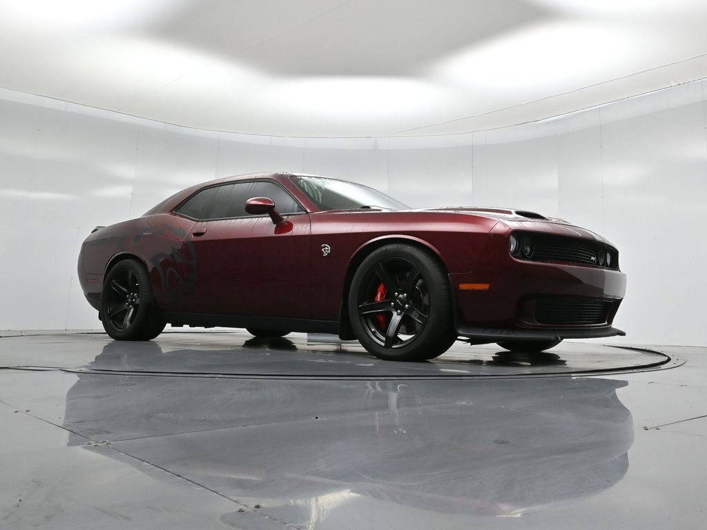 Used 2019 Dodge Challenger SRT Hellcat image 2