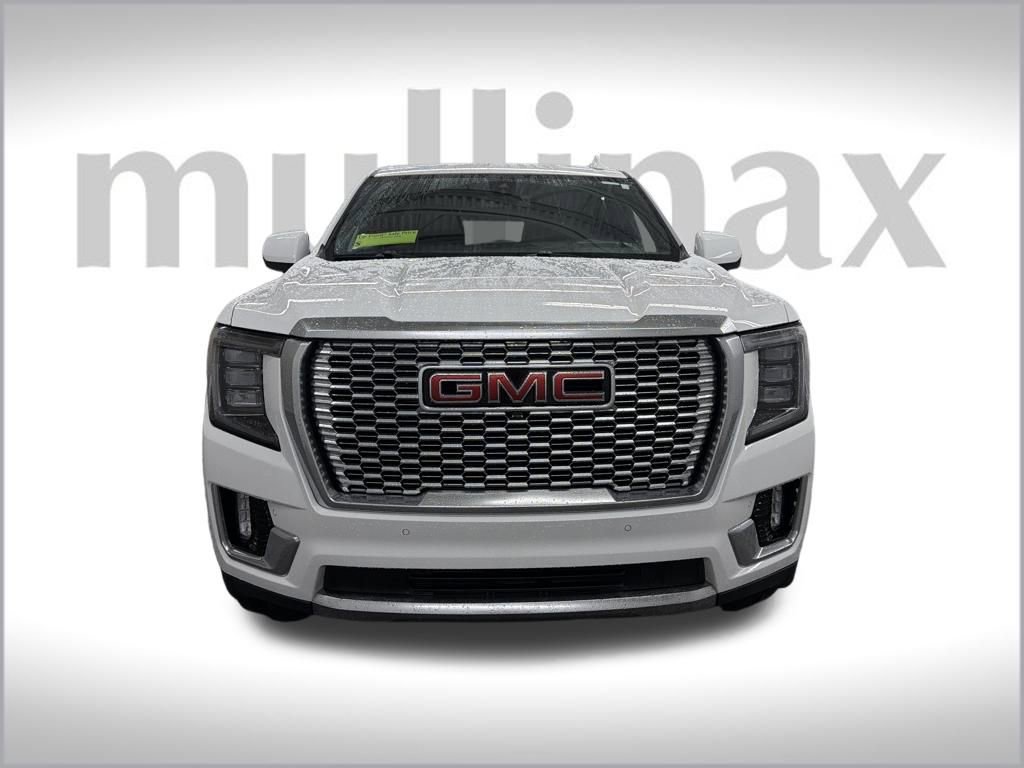 Used 2023 GMC Yukon Denali image 15