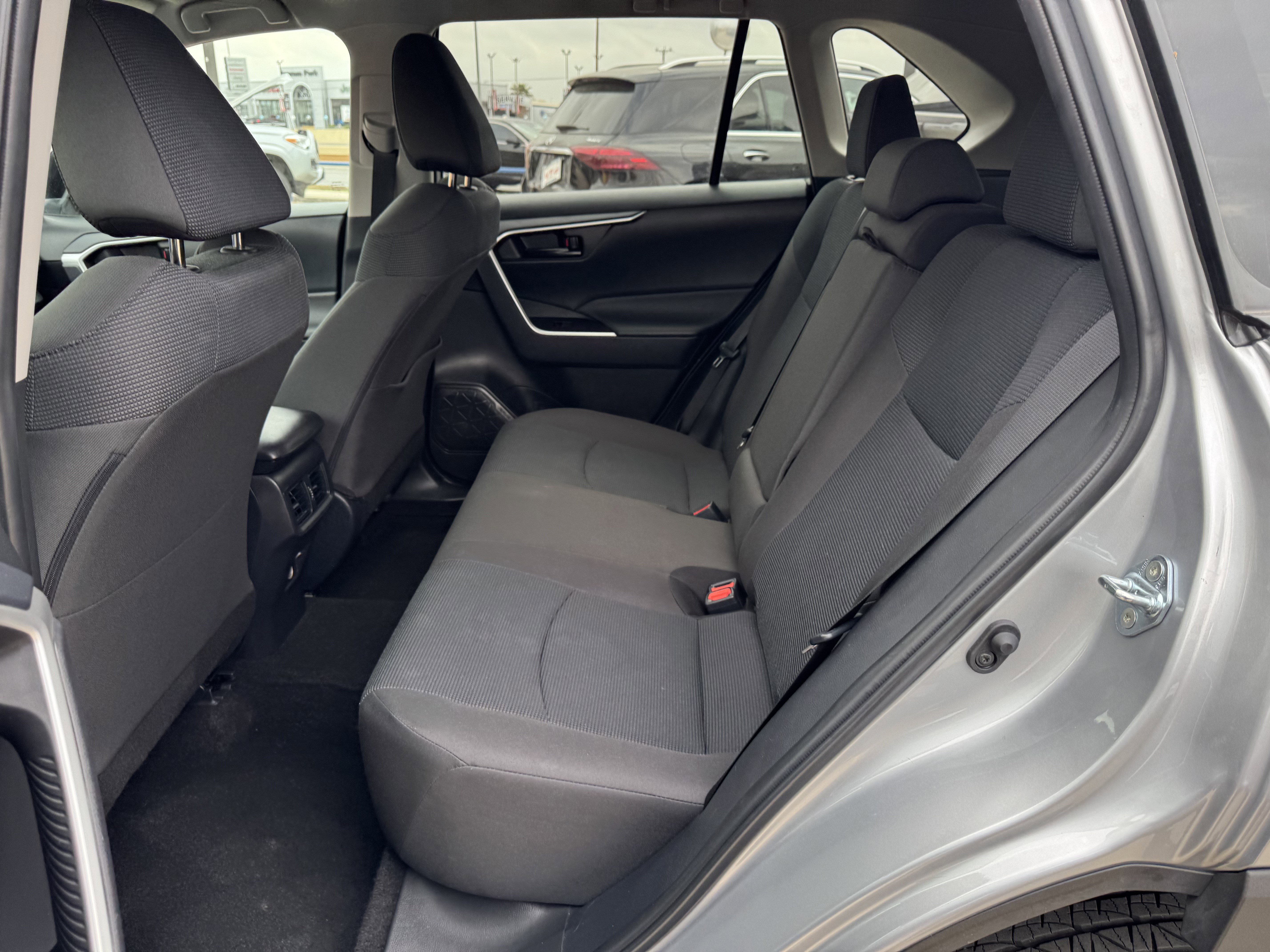 Used 2025 Toyota RAV4 LE image 13