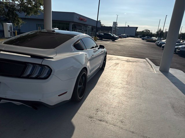 Certified 2017 Ford Mustang GT Premium RWD image 3