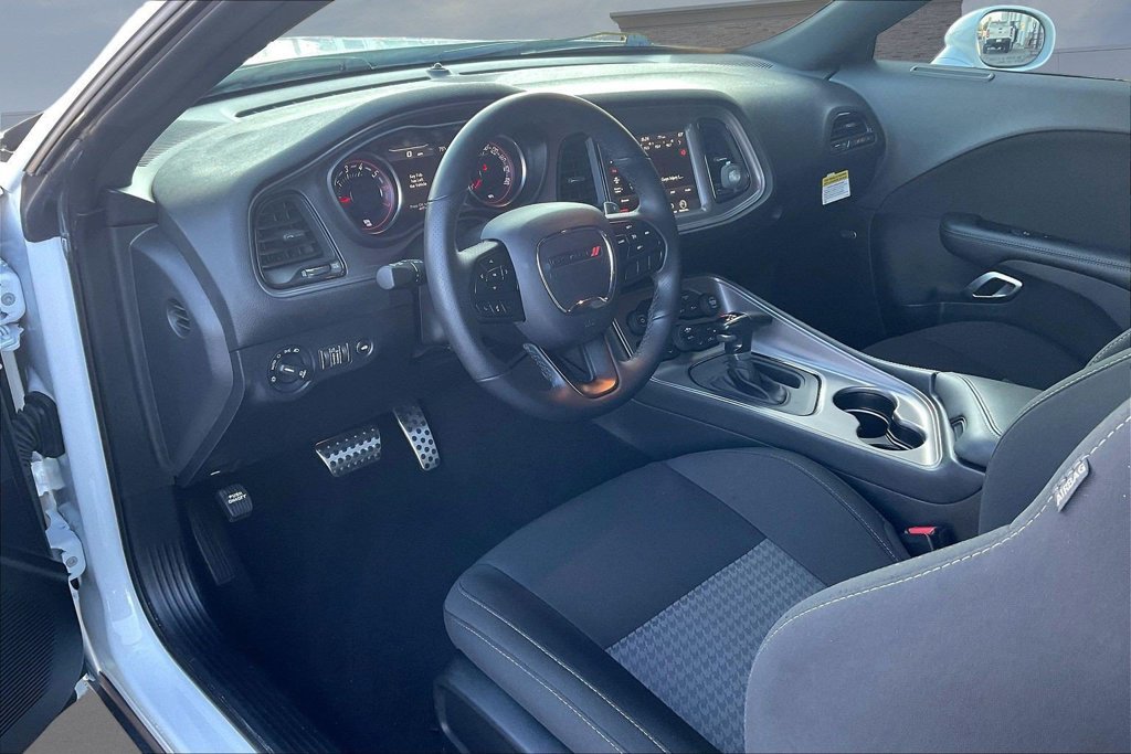 Used 2023 Dodge Challenger R/T Scat Pack RWD image 16