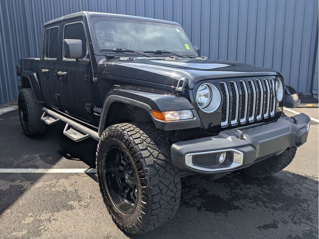 Used 2023 Jeep Gladiator Overland AWD/4WD image 4