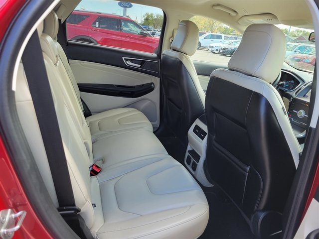 Certified 2020 Ford Edge Titanium image 6