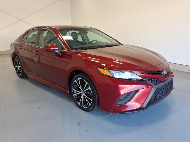 Used 2018 Toyota Camry SE
