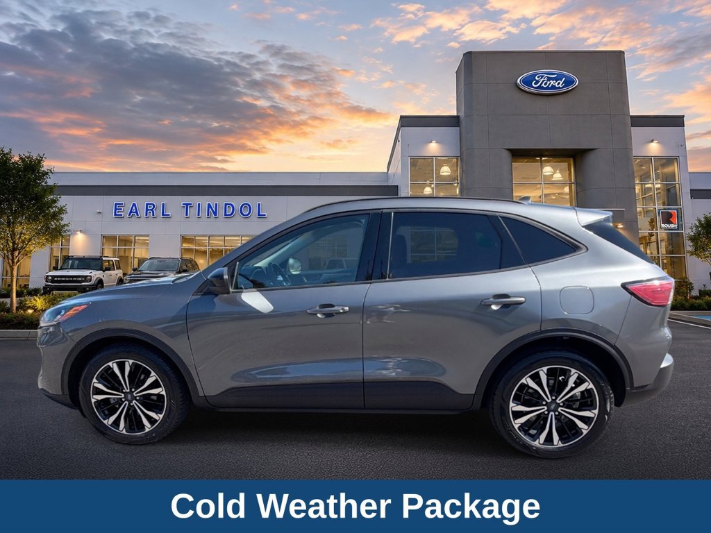 Certified 2022 Ford Escape SE w/ SE Sport Appearance Package FWD image 5