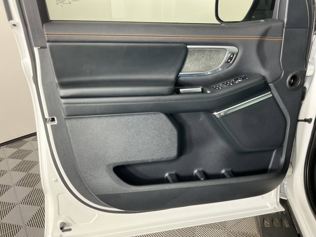 Certified 2025 Ford Expedition Tremor AWD/4WD image 13