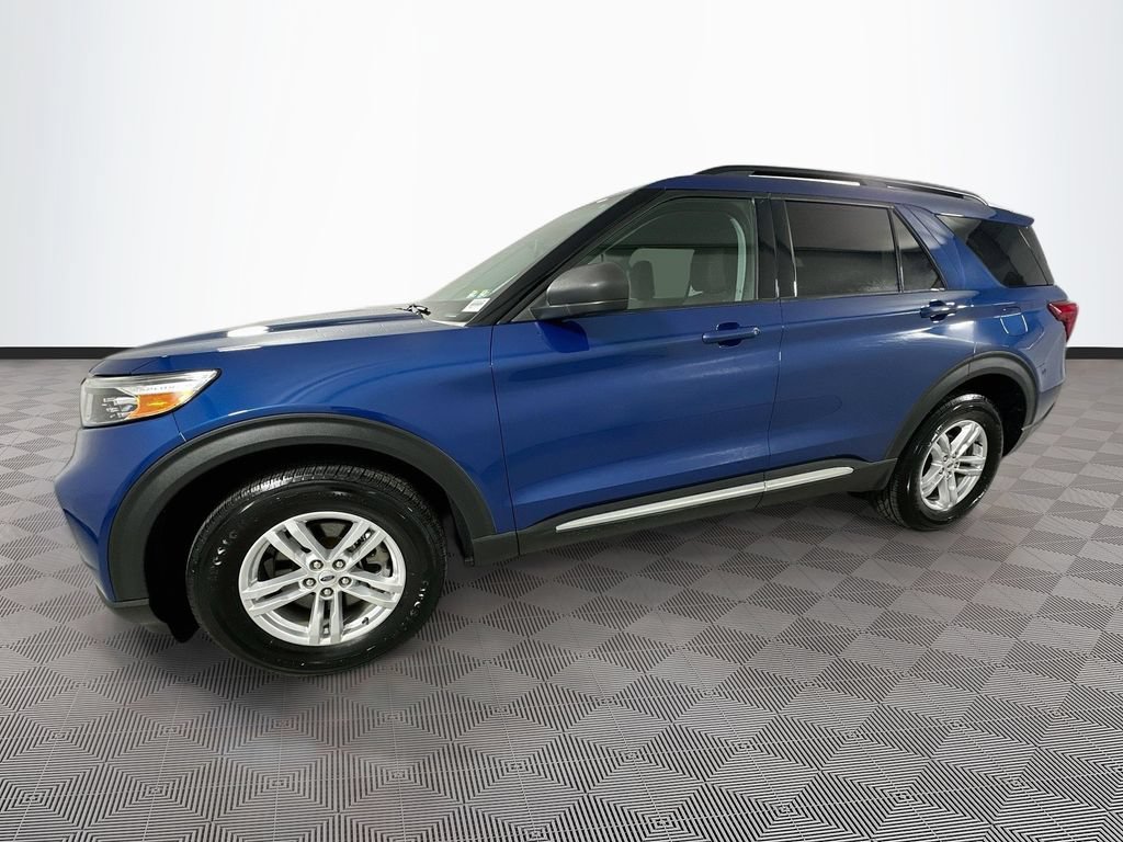 Certified 2021 Ford Explorer XLT AWD/4WD image 4