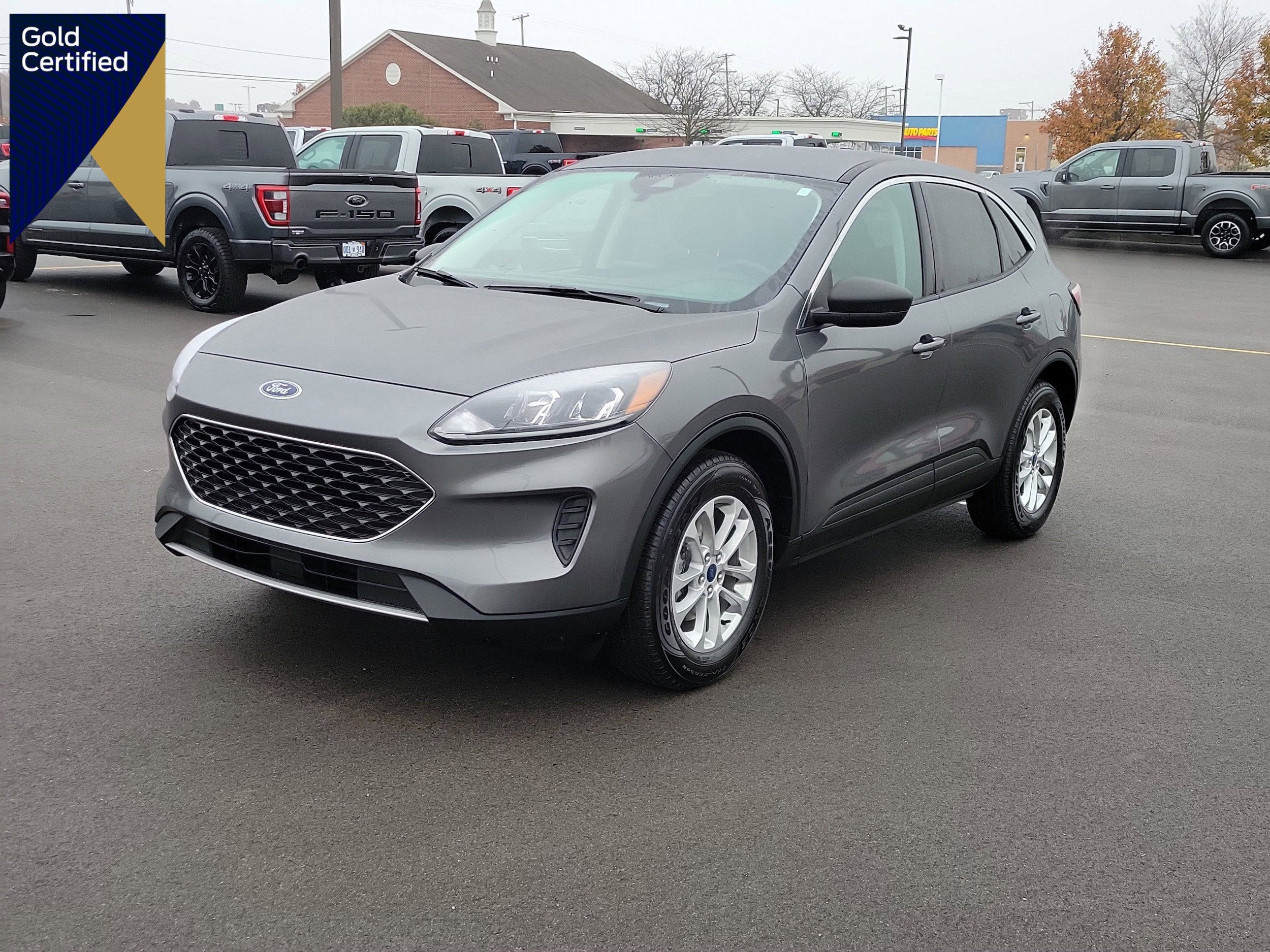 Certified 2022 Ford Escape SE w/ Convenience Package image 1