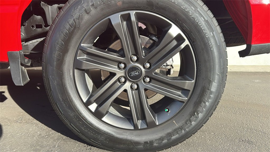 Certified 2021 Ford F150 XLT w/ Equipment Group 302A High image 10